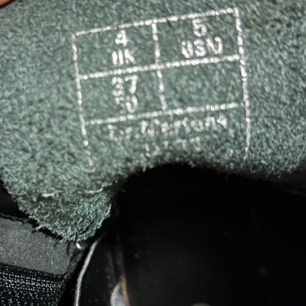 Dr.Martens Jadon Smooth Leather Platform Boots - Picture 9 of 9